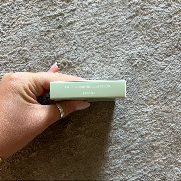 YC Collection Bronzer NEW - Picture 7 of 8